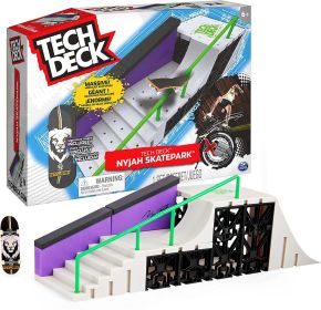 Tech Deck, Nyjah Skatepark X-Connect Park Creator, Massive Customizable Skatepark Ramp Set with Exclusive Fingerboard